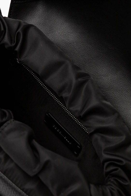 Δερμάτινη τσάντα Coccinelle E1.MUK.85.04.01 μαύρο