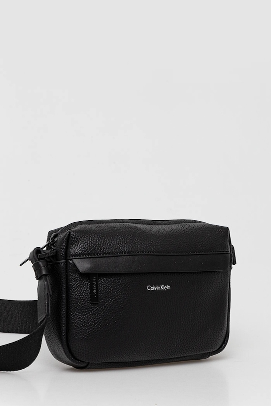 Malá taška Calvin Klein K50K512885 čierna SS25