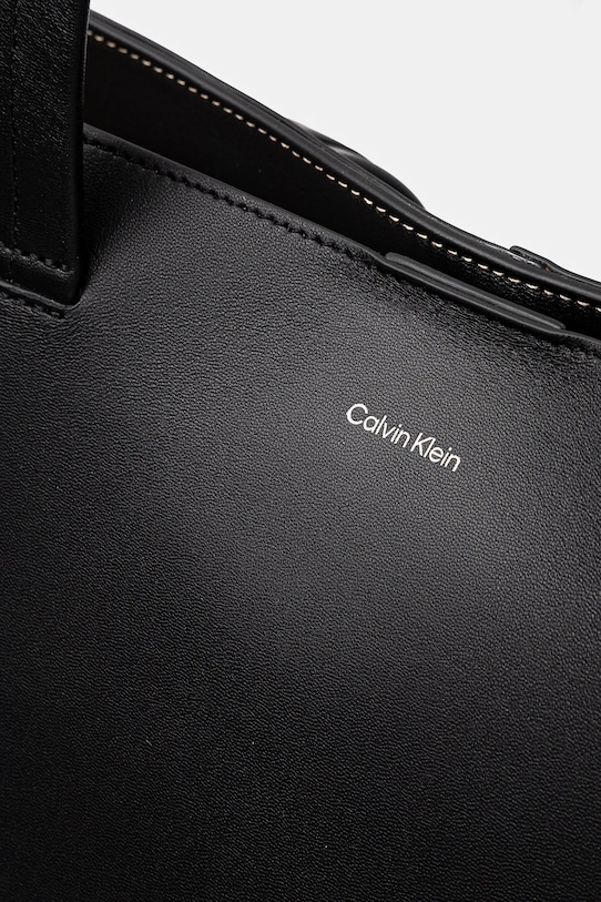 Кожена чанта Calvin Klein K50K512894 черен SS25