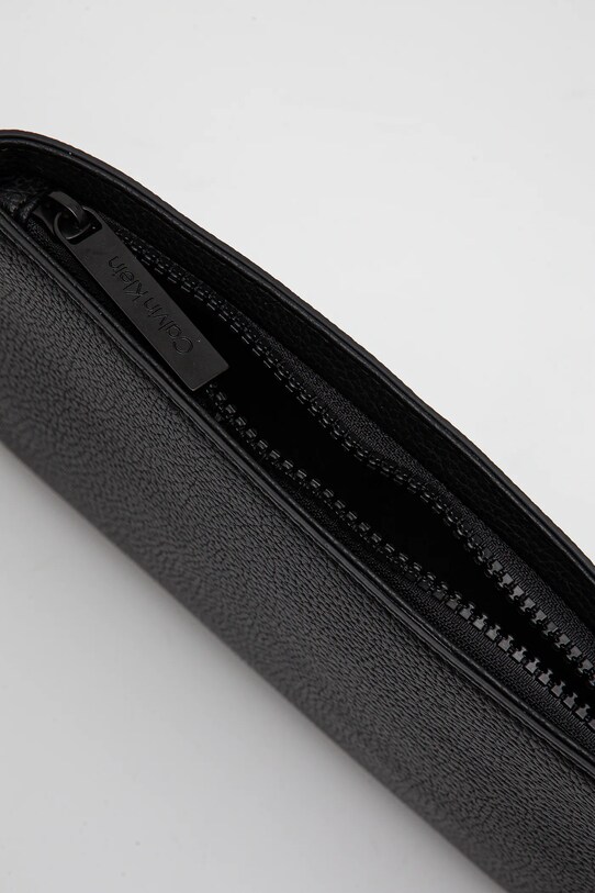 Сумка на пояс Calvin Klein K50K512901 чёрный