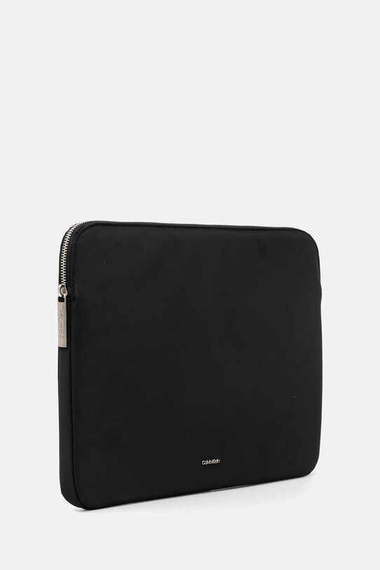 Calvin Klein pokrowiec na laptopa K50K512937 czarny SS25