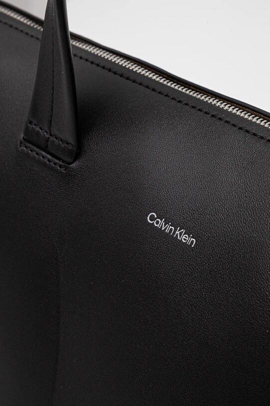 Kožená taška na notebook Calvin Klein K50K512939 černá SS25