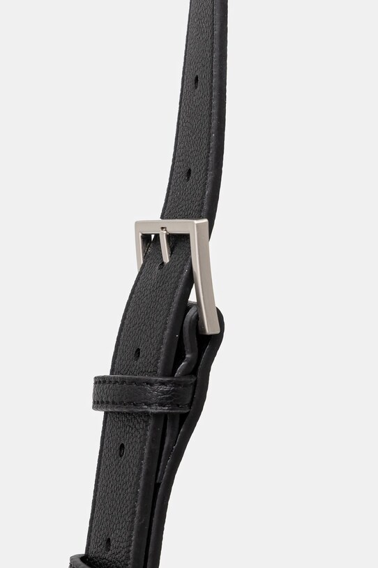 Malá taška Calvin Klein čierna LV04D3034G