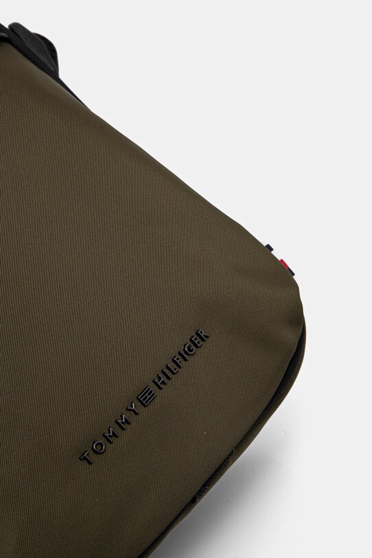 Ledvinka Tommy Hilfiger zelená AM0AM13185