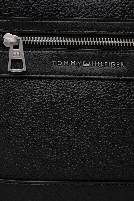 Чанта през рамо Tommy Hilfiger черен AM0AM13204