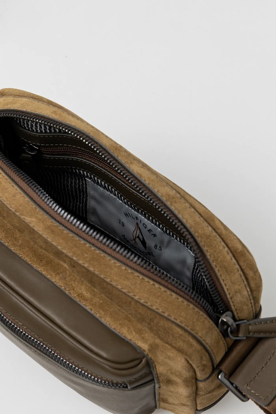 Kožna torbica Tommy Hilfiger AM0AM13231 zelena