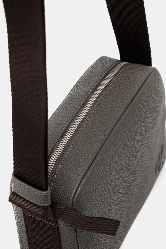 Сумочка Calvin Klein Jeans LV04G3081G зелений