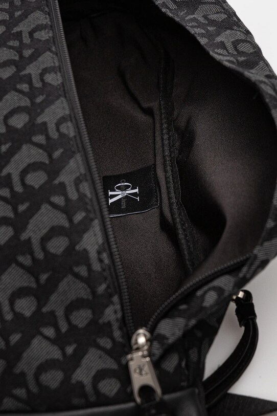 Сумка на пояс Calvin Klein Jeans чорний LV04G3098G