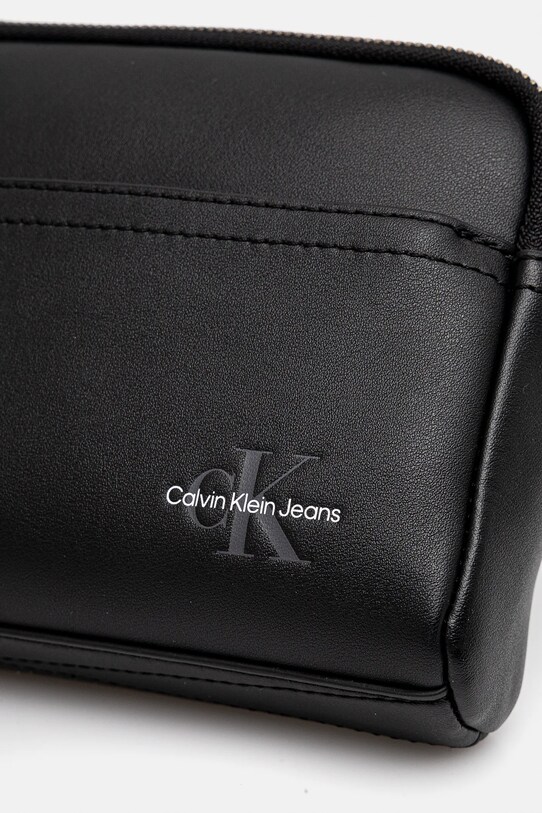 Calvin Klein Jeans táska fekete LV04G3015G