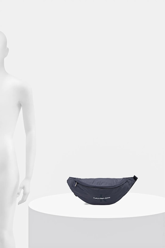 Calvin Klein Jeans nerka LV04G3001G