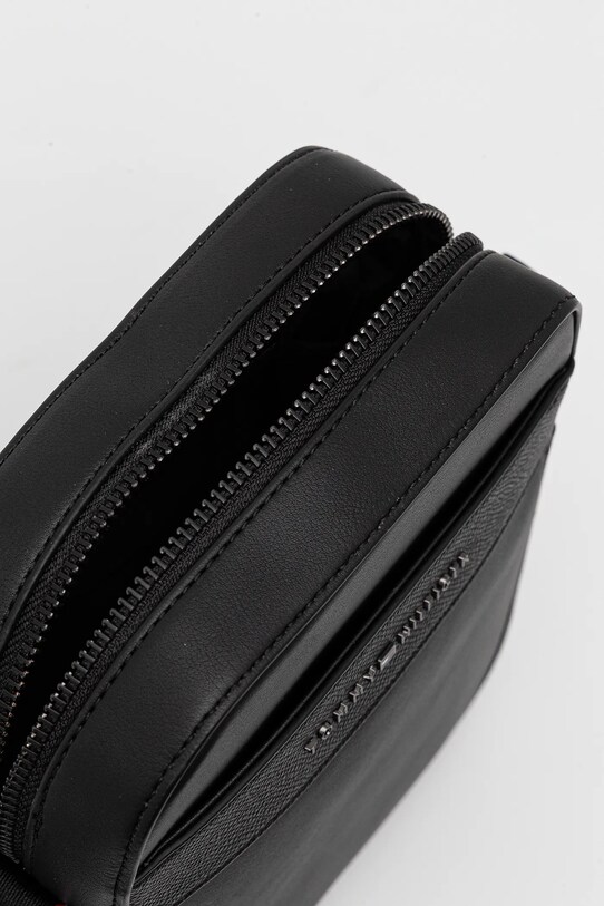 Tommy Hilfiger táska AM0AM13224 fekete