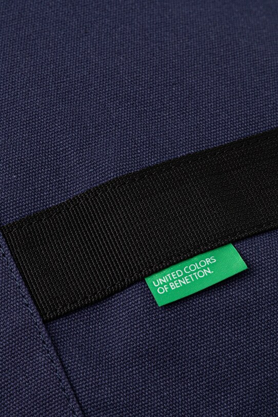 Taška United Colors of Benetton tmavomodrá 6RFQUY03K