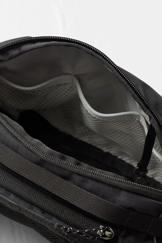Fjallraven nerka Abisko F23200306 czarny