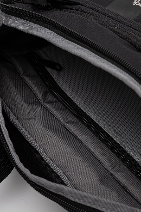 Jack Wolfskin övtáska Gutleut A64869 fekete