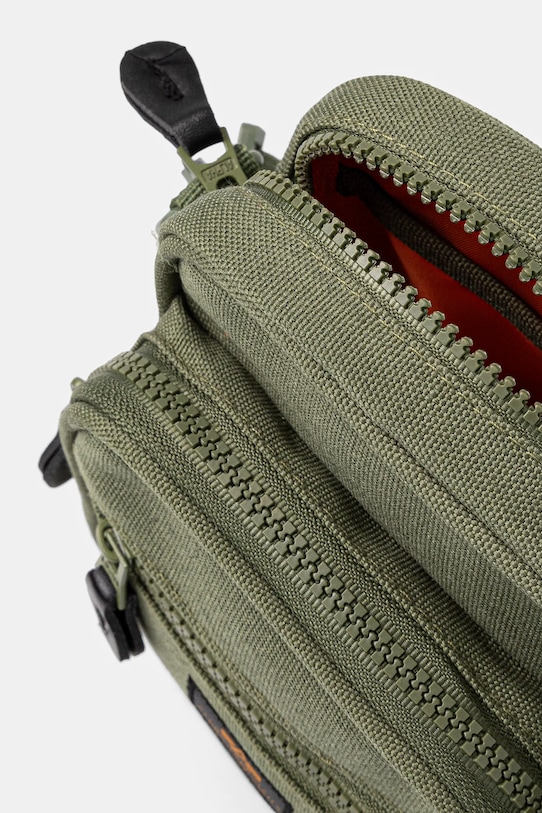 Чанта през рамо Alpha Industries Label Messenger Bag S 156941 зелен