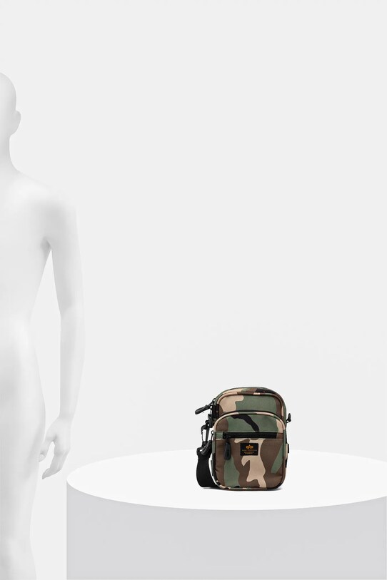 Ledvinka Alpha Industries Label Messenger Bag S 156941
