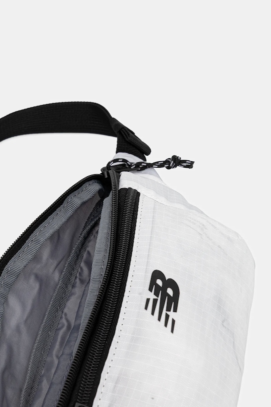 New Balance marsupio bianco LAB51902WT