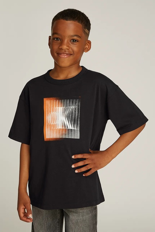 Calvin Klein Jeans t-shirt bawełniany dziecięcy 0 nadruk czarny IB0IB02356.PPYA