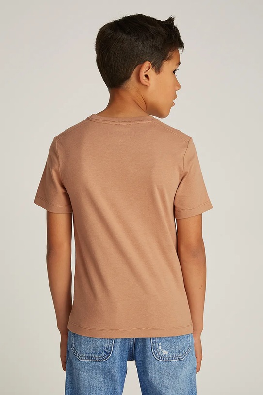 Детская хлопковая футболка Calvin Klein Jeans 0 коричневый IU0IU00543.128.176.PPYA