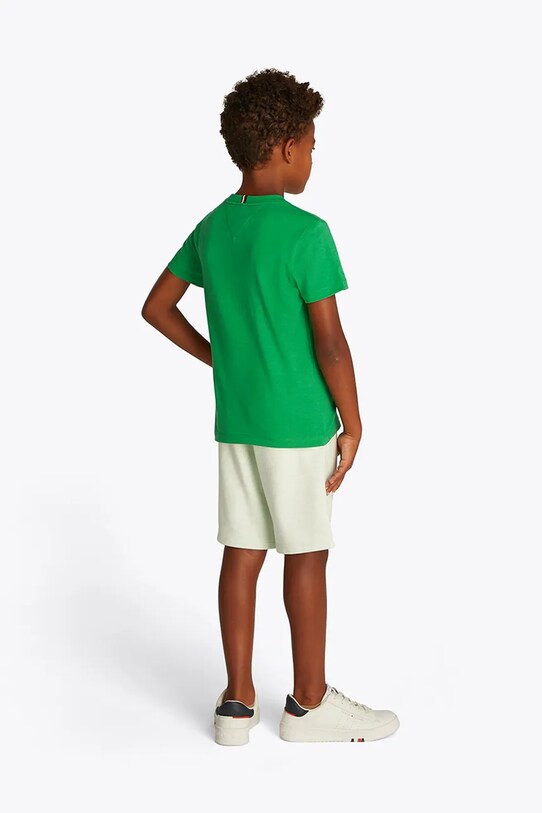 Παιδικό βαμβακερό μπλουζάκι Tommy Hilfiger KB0KB06879.128.176.PPYA πράσινο