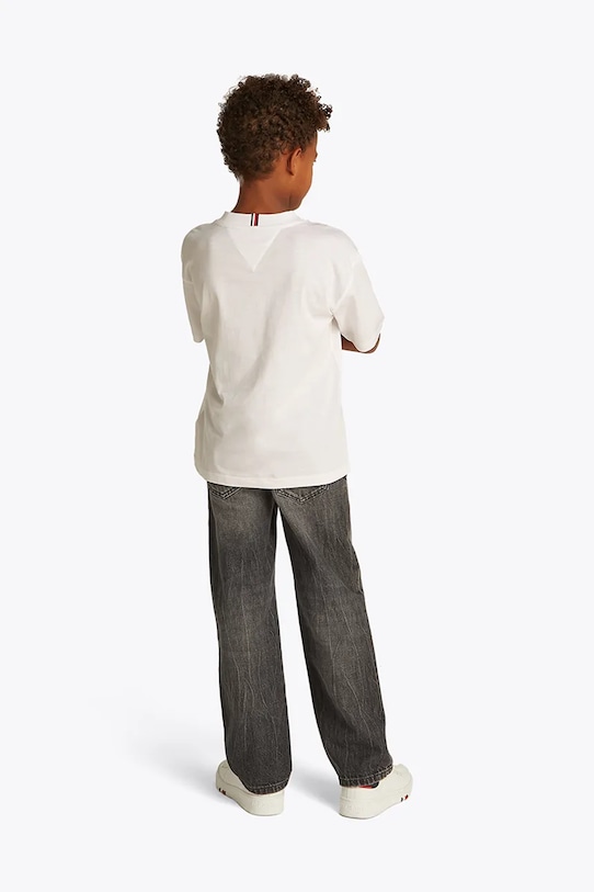 Παιδικό βαμβακερό μπλουζάκι Tommy Hilfiger λευκό KB0KB09646.PPYA