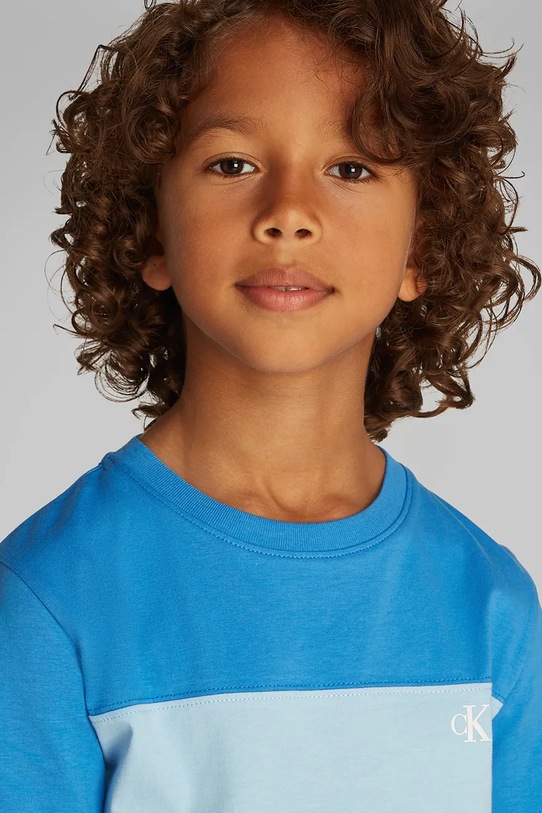 Παιδικό βαμβακερό μπλουζάκι Calvin Klein Jeans 2-pack IB0IB02441.128.176.PPYA μπλε