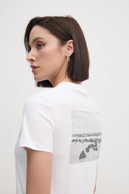 Хлопковая футболка Calvin Klein Jeans хлопок бежевый J20J224986