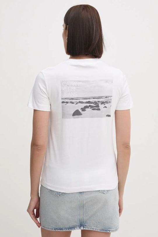 Хлопковая футболка Calvin Klein Jeans бежевый J20J224986