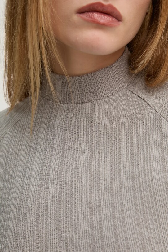 Футболка Calvin Klein Jeans J20J225017 сірий