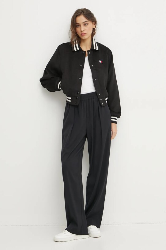 Bavlněné tričko Tommy Jeans DW0DW20458 bílá SS26