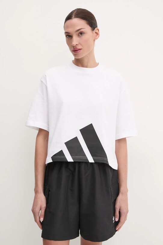 adidas tricou din bumbac Essentials print alb JG8737