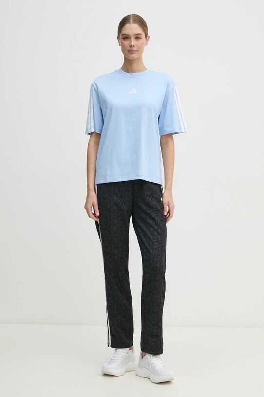 Хлопковая футболка adidas Essentials JE1213 голубой SS25