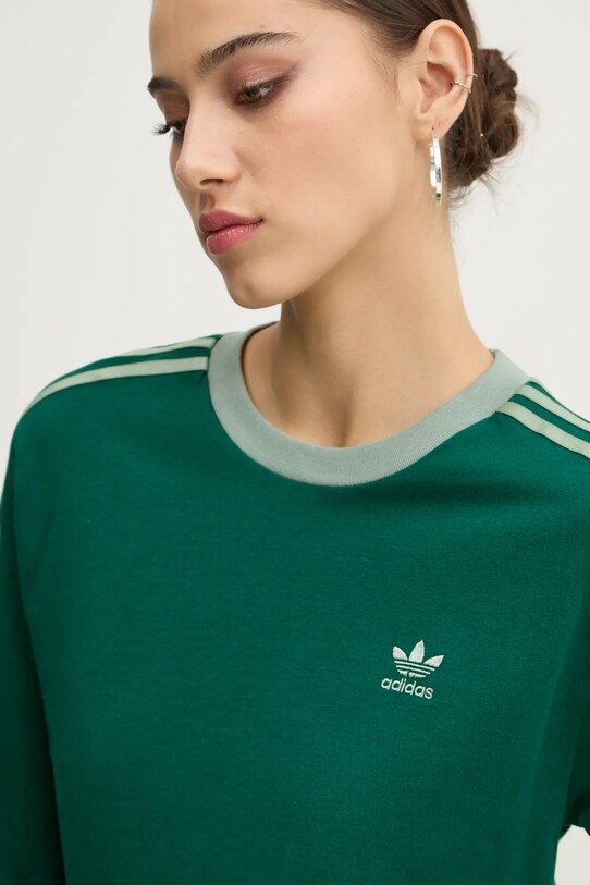 Bavlnené tričko s dlhým rukávom adidas Originals 3-Stripes zelená JC5775