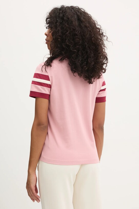 Одежда Хлопковая футболка Guess SUZANNE V5RI00.KA260 розовый