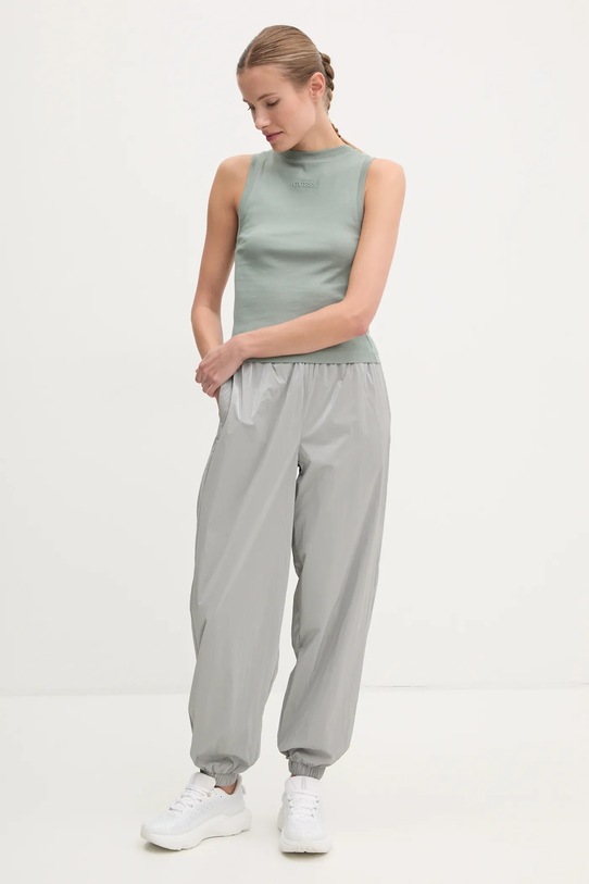 Bavlněný top Guess GELSEY V5RP14.KCOI1 zelená SS25