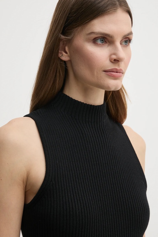 Vesta Guess ROSALIA čierna W5RR29.Z3C71