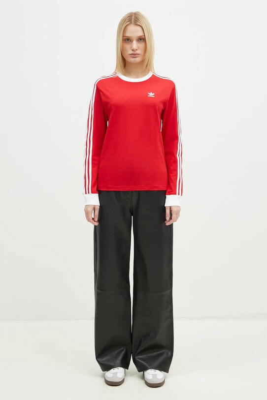 Хлопковый лонгслив adidas Originals Adicolor 3-Stripe Regular Longsleeve красный JC5777