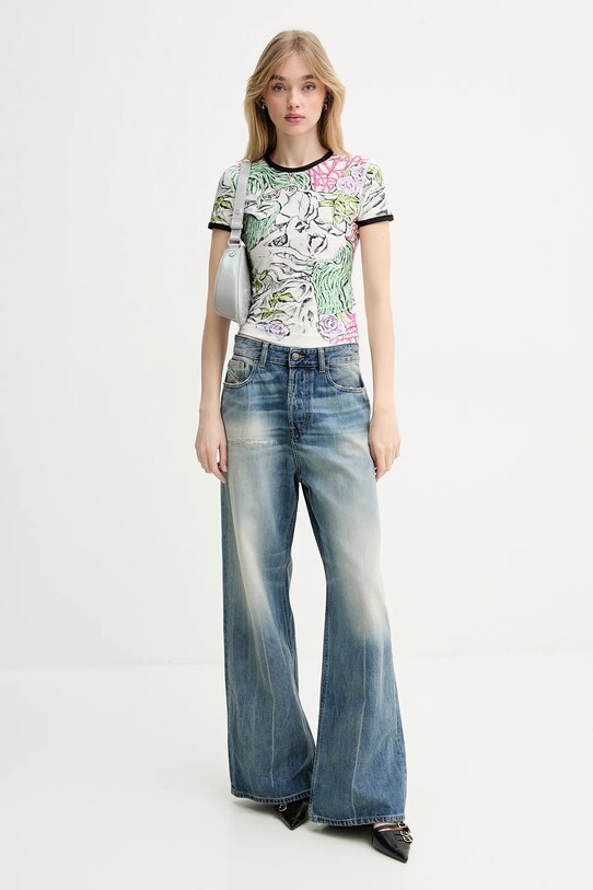 Тениска Diesel T-UNCUTIE-LONG-Q2 T-SHIRT A16636.0KNAU бял SS25