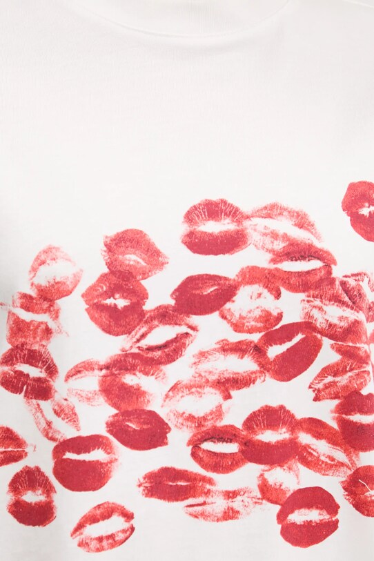 Never Fully Dressed tricou din bumbac Kissed By NFD NFDTO1515 alb