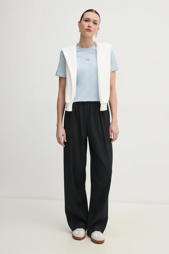 Хлопковая футболка Calvin Klein Jeans J20J225243 голубой SS25