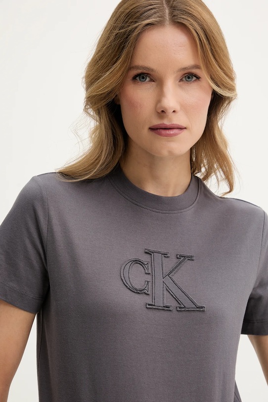 Ρούχα Βαμβακερό μπλουζάκι Calvin Klein Jeans J20J225256 γκρί