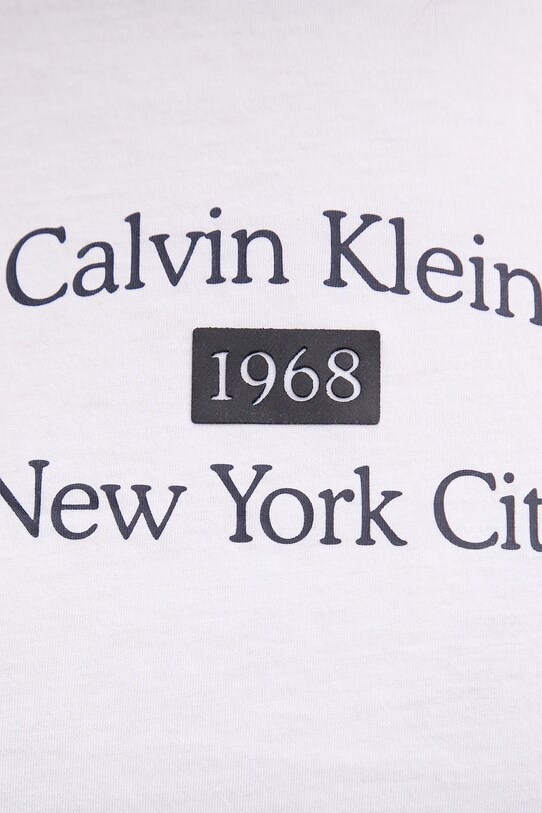 Бавовняна футболка Calvin Klein Jeans білий LV047B808G