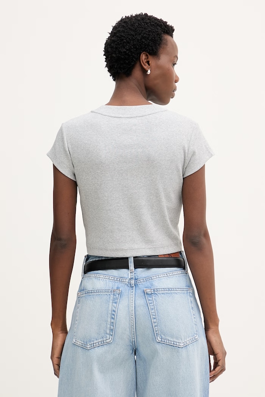 Odzież Calvin Klein Jeans t-shirt damski LV047AB802 szary