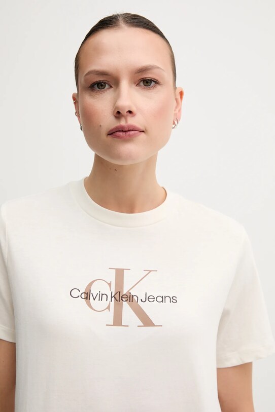 Дрехи Памучна тениска Calvin Klein Jeans LV047B863G бежов