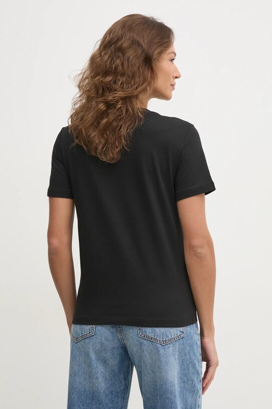 Одежда Хлопковая футболка Calvin Klein Jeans LV047AB805 чёрный