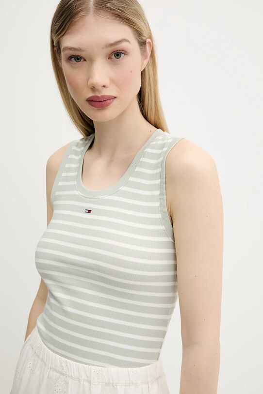 Топ Tommy Jeans зелёный DW0DW20673