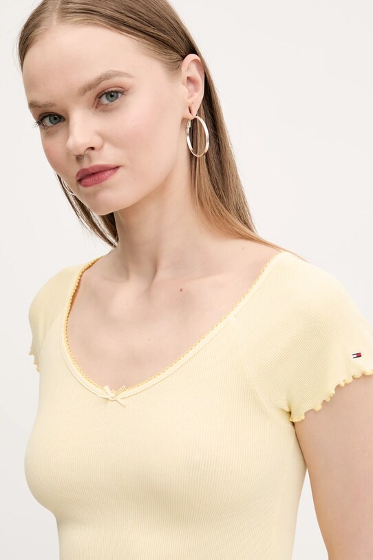 Tričko Tommy Jeans žltá DW0DW21349