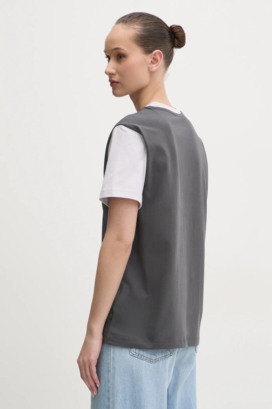 Abbigliamento Vans t-shirt VN000JDKEKF1 grigio