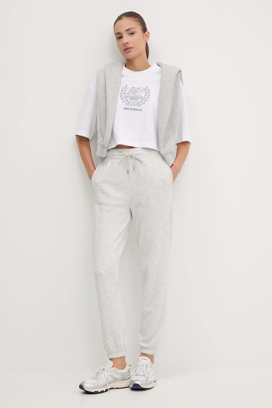 Bavlněné tričko New Balance WT51935WT bílá SS25