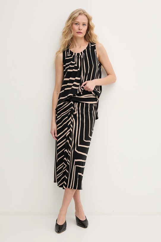 Top Joseph Ribkoff 252113 černá SS25